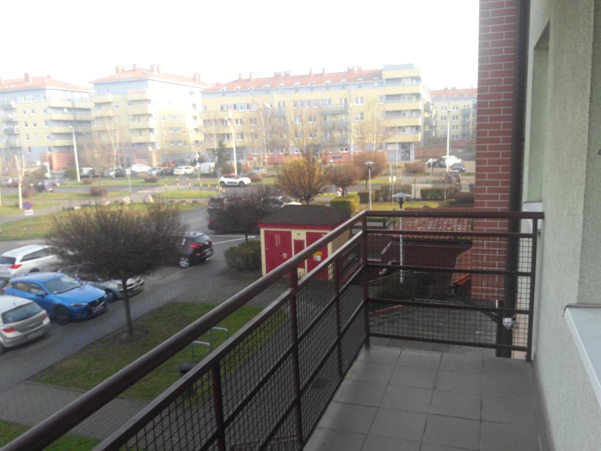 Ferienwohnung Stronska Breslau Exterior foto